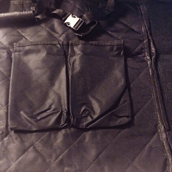 Dog Backseat Cover (Car/Truck/SUV) Hammock Style, Zip Ends, 2 Safety Belts ~ NEW - Picture 11 of 15